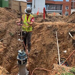Hydra-Stop’s insertion valve provided targeted control to allow for the removal and replacement of a cracked pipe without affecting service to a hospital.